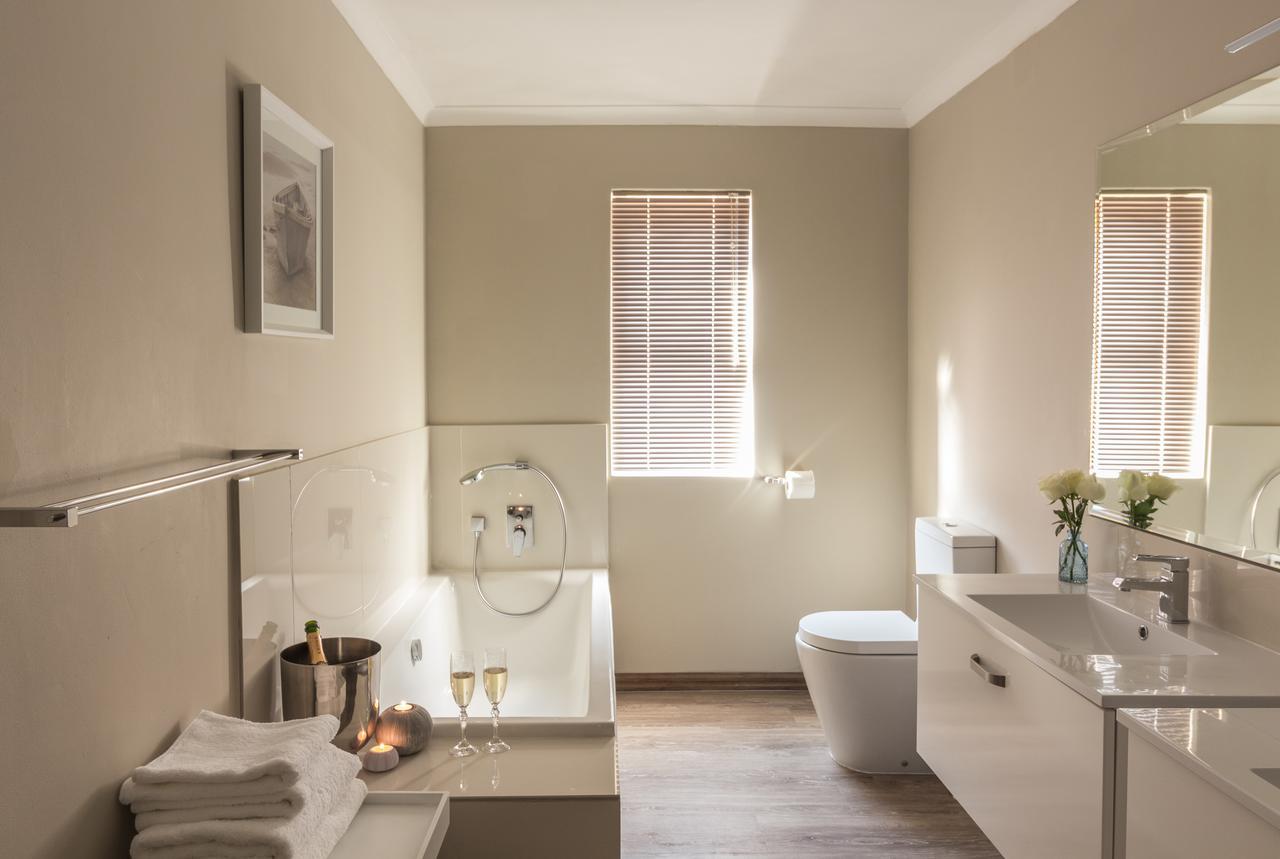 Protea Point Bed & Breakfast Cape Town Bagian luar foto